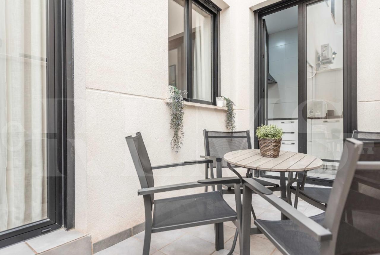 3Br Apartment With Parking And Patio In The Center By Rems มาลากา ภายนอก รูปภาพ