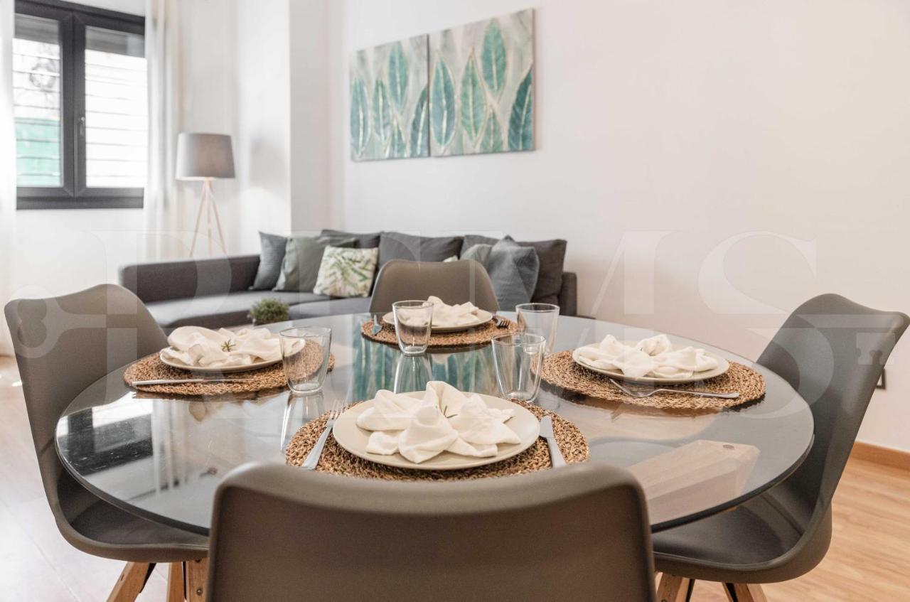3Br Apartment With Parking And Patio In The Center By Rems มาลากา ภายนอก รูปภาพ