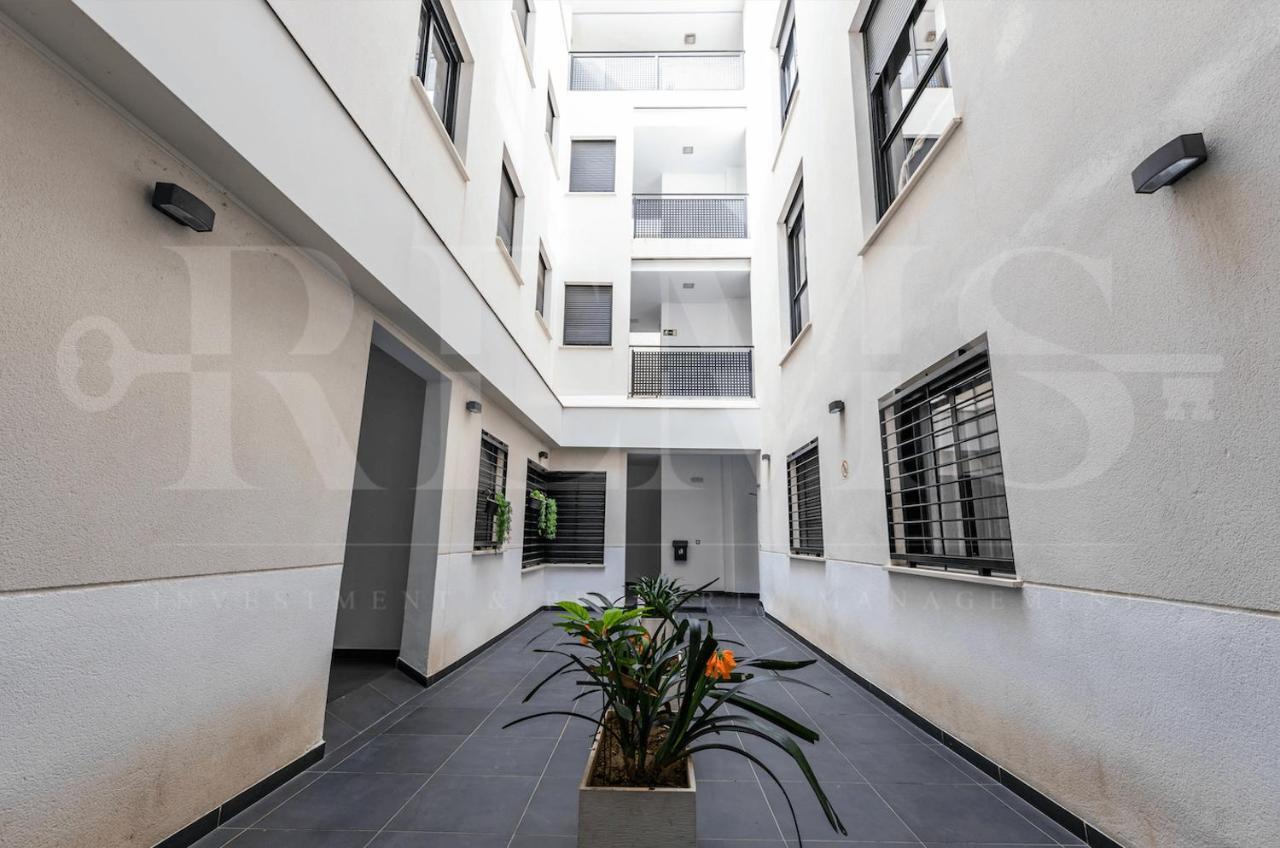 3Br Apartment With Parking And Patio In The Center By Rems มาลากา ภายนอก รูปภาพ