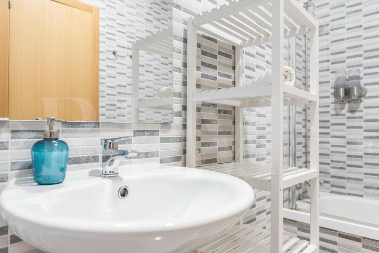 3Br Apartment With Parking And Patio In The Center By Rems มาลากา ภายนอก รูปภาพ